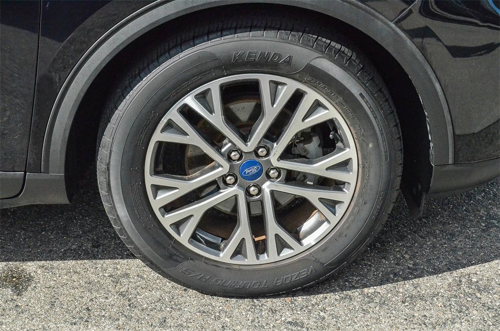 Used 2020 Ford Escape SEL image 10