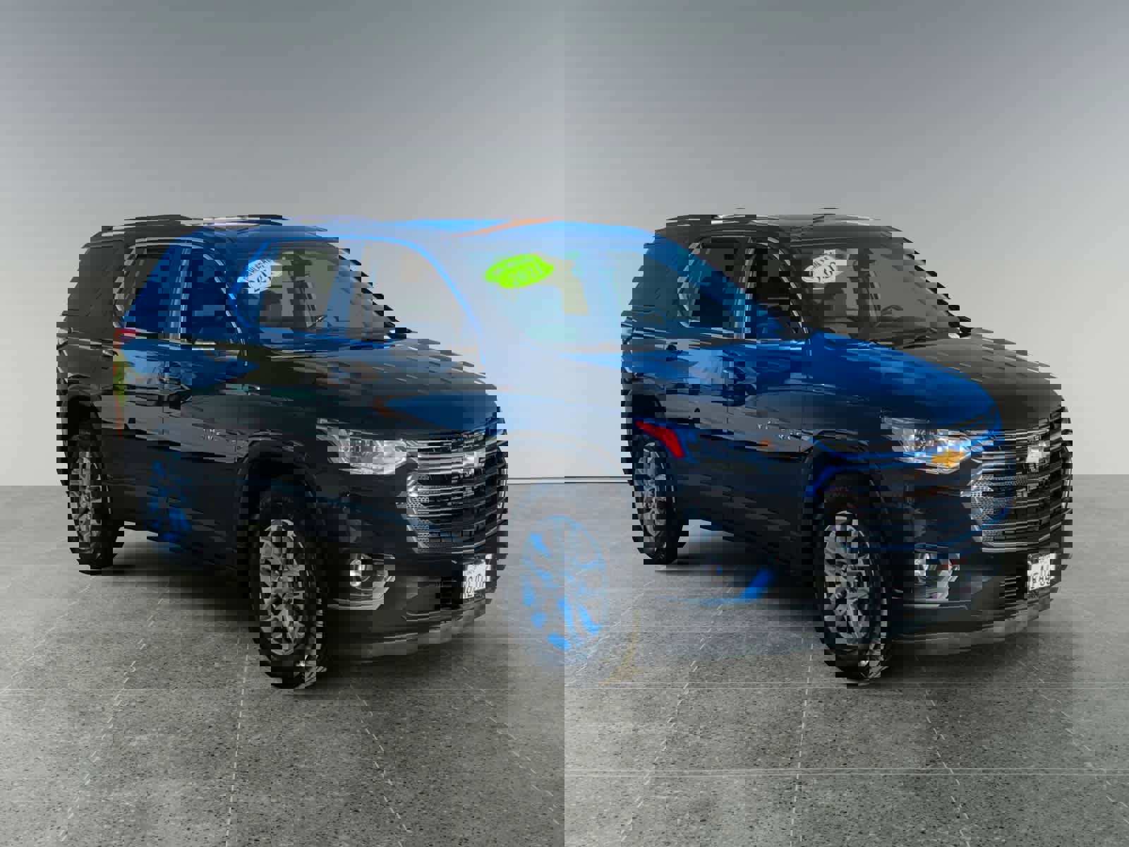 Used 2021 Chevrolet Traverse LT image 7