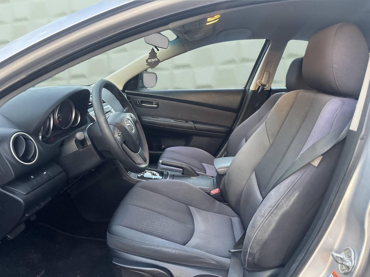 Used 2011 MAZDA MAZDA6 i Sport FWD image 10