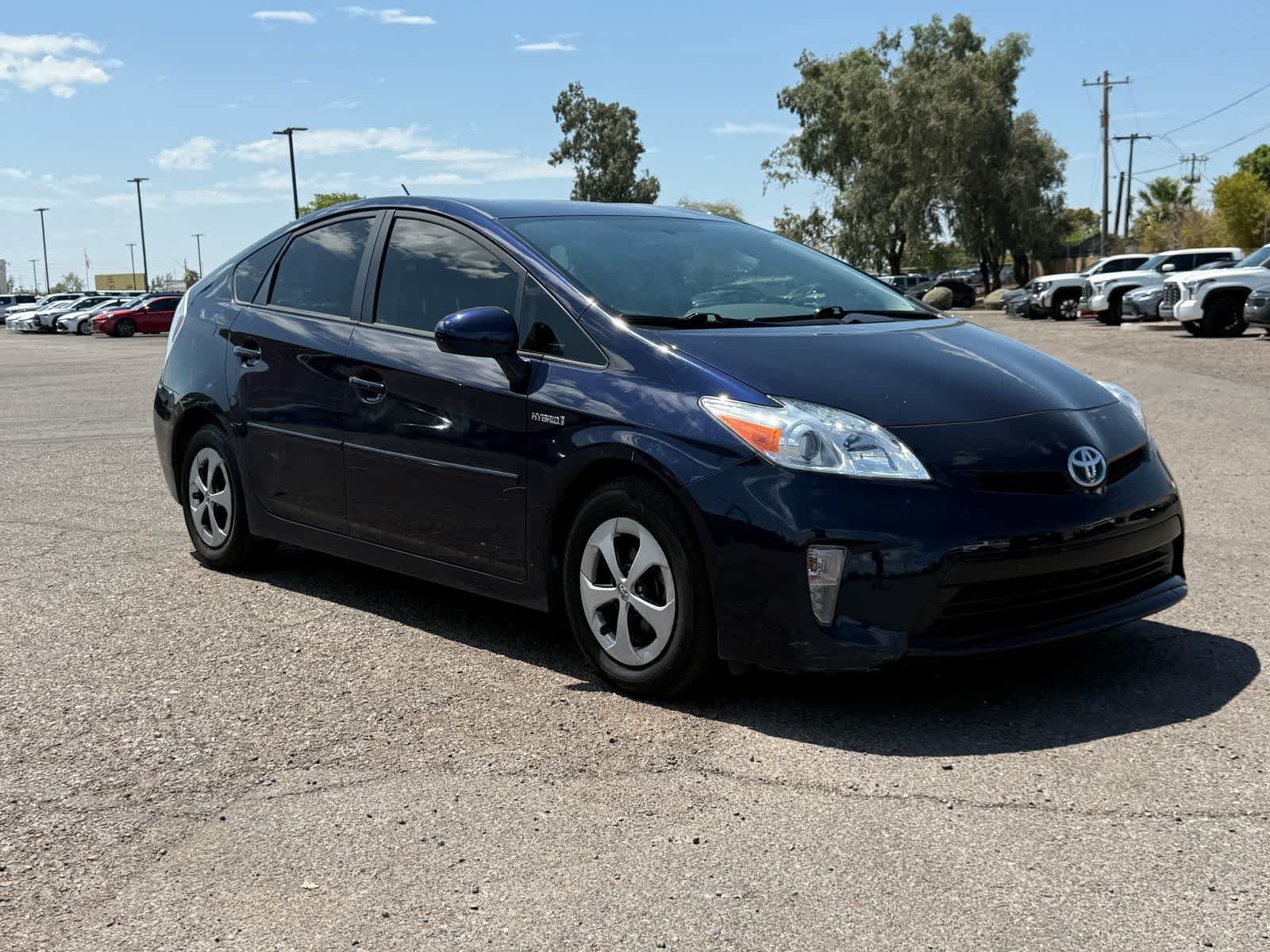 Used 2015 Toyota Prius Two FWD image 6