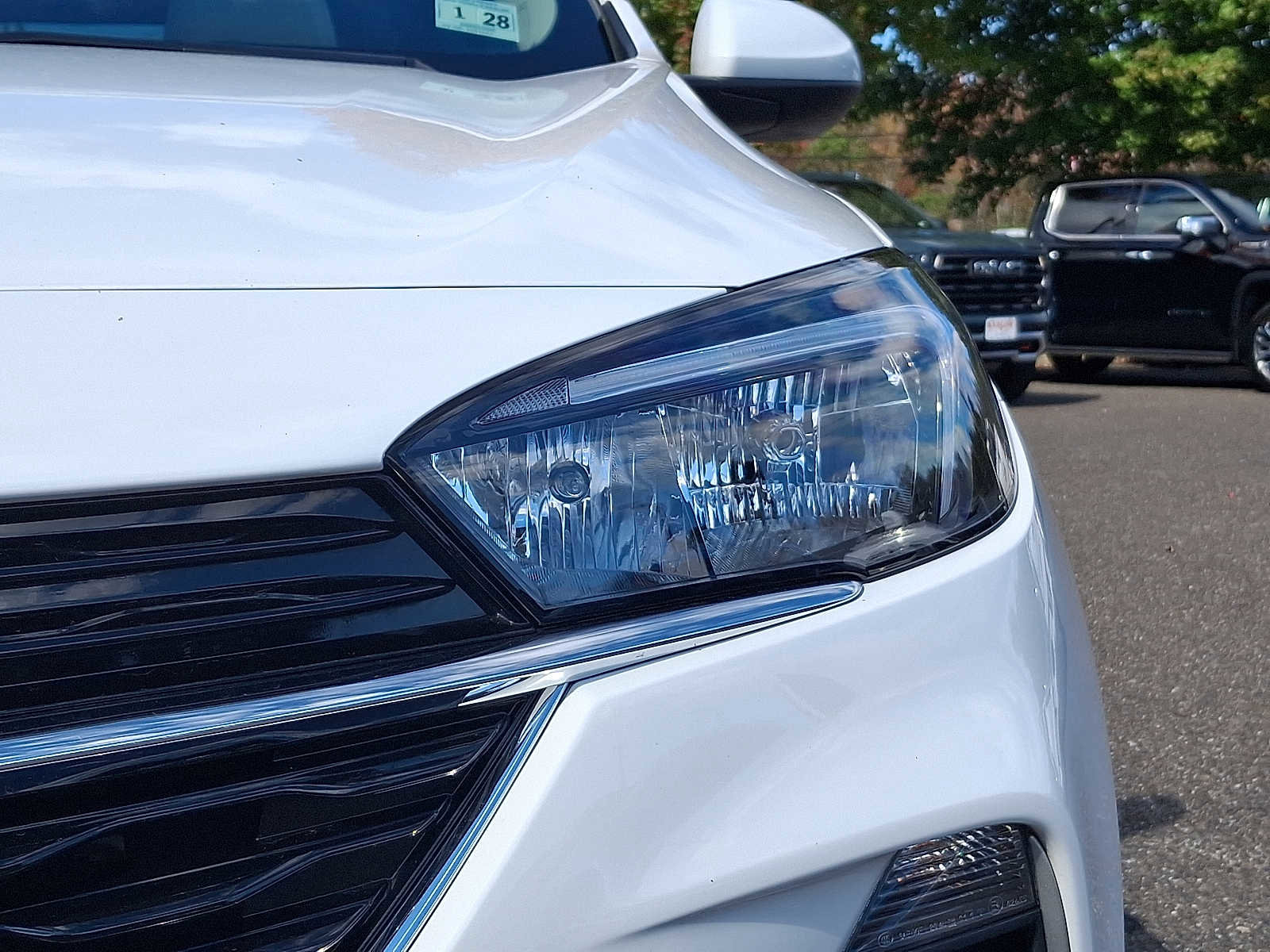 Used 2023 Buick Encore GX Select image 11