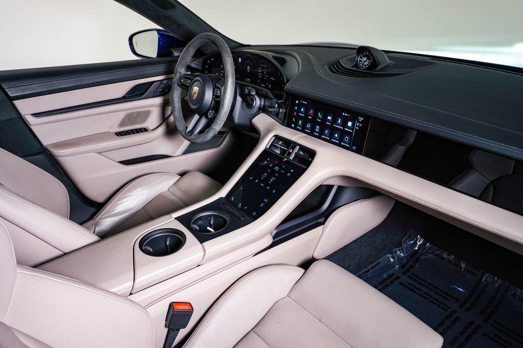 Certified 2023 Porsche Taycan GTS AWD/4WD image 14