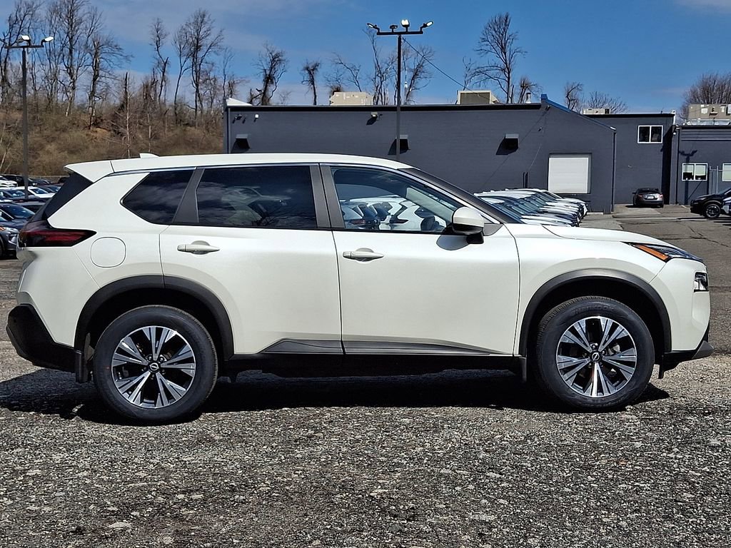 Certified 2023 Nissan Rogue SV AWD/4WD image 9