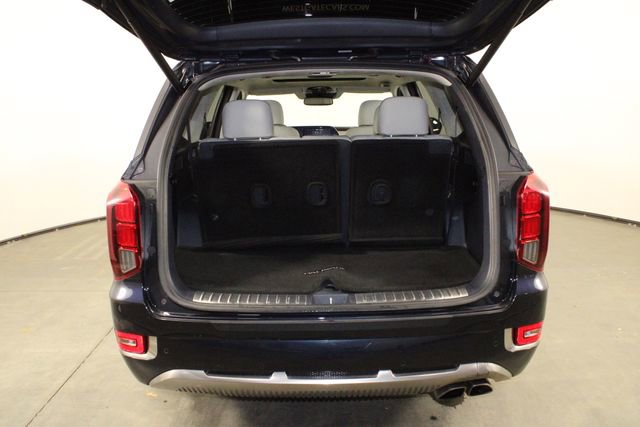 Used 2022 Hyundai Palisade Calligraphy image 17