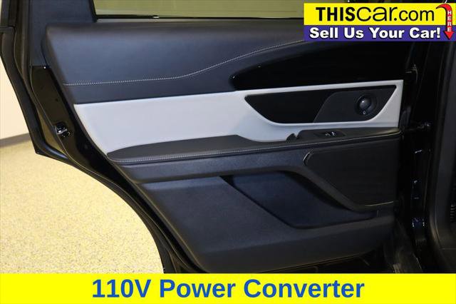 Used 2024 Lincoln Nautilus Reserve w/ Equipment Group 202A image 32