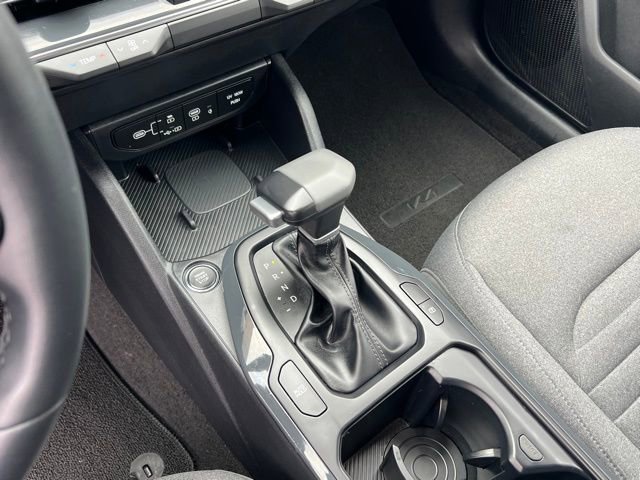Certified 2025 Kia K4 EX image 18