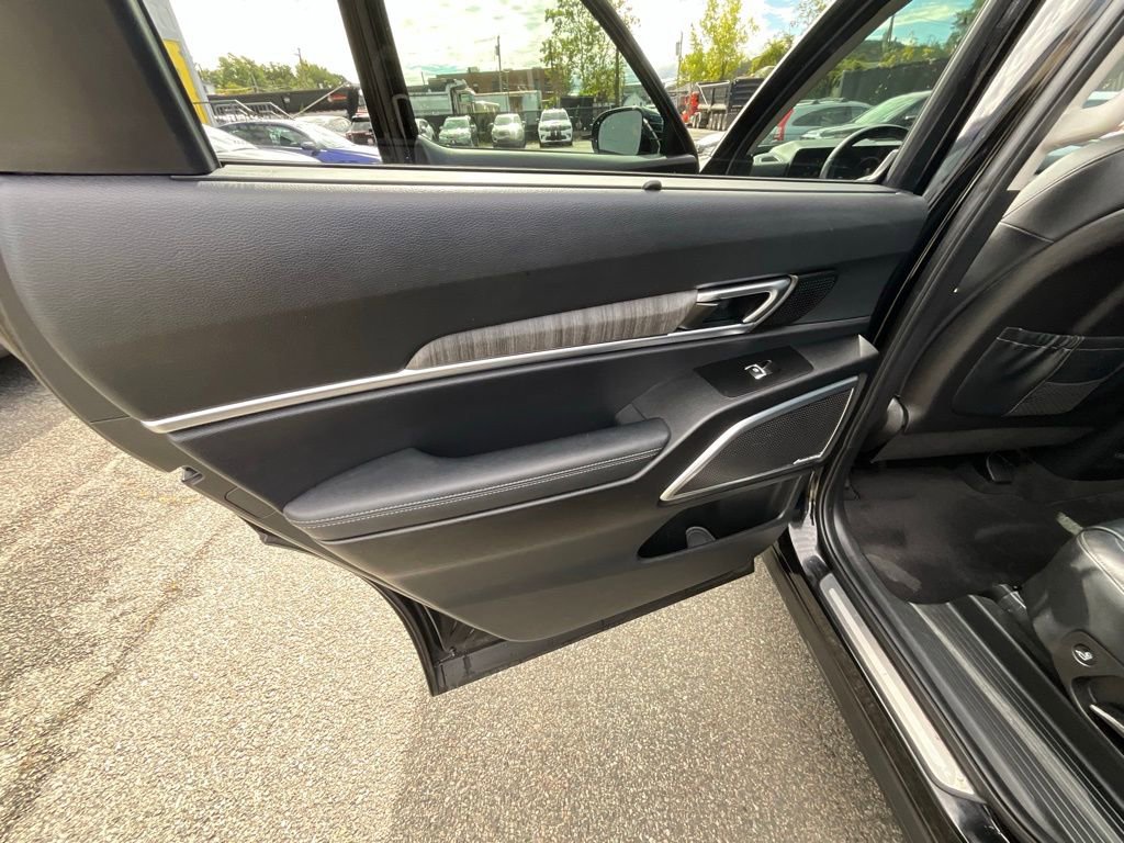 Used 2023 Kia Telluride SX image 25