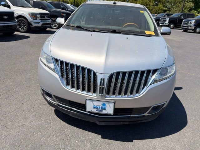 Used 2013 Lincoln MKX AWD image 8