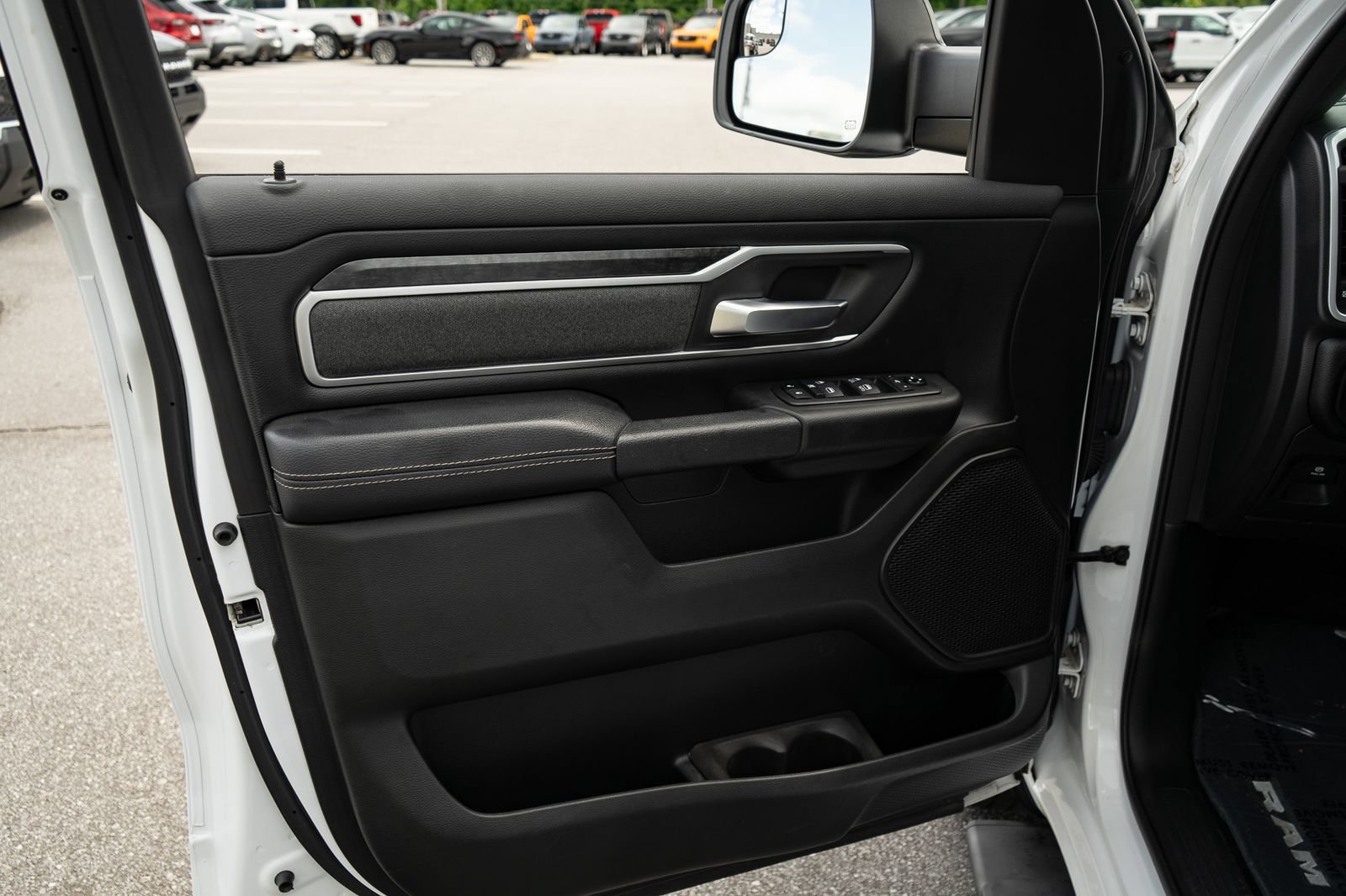Used 2021 RAM 1500 Big Horn RWD image 16