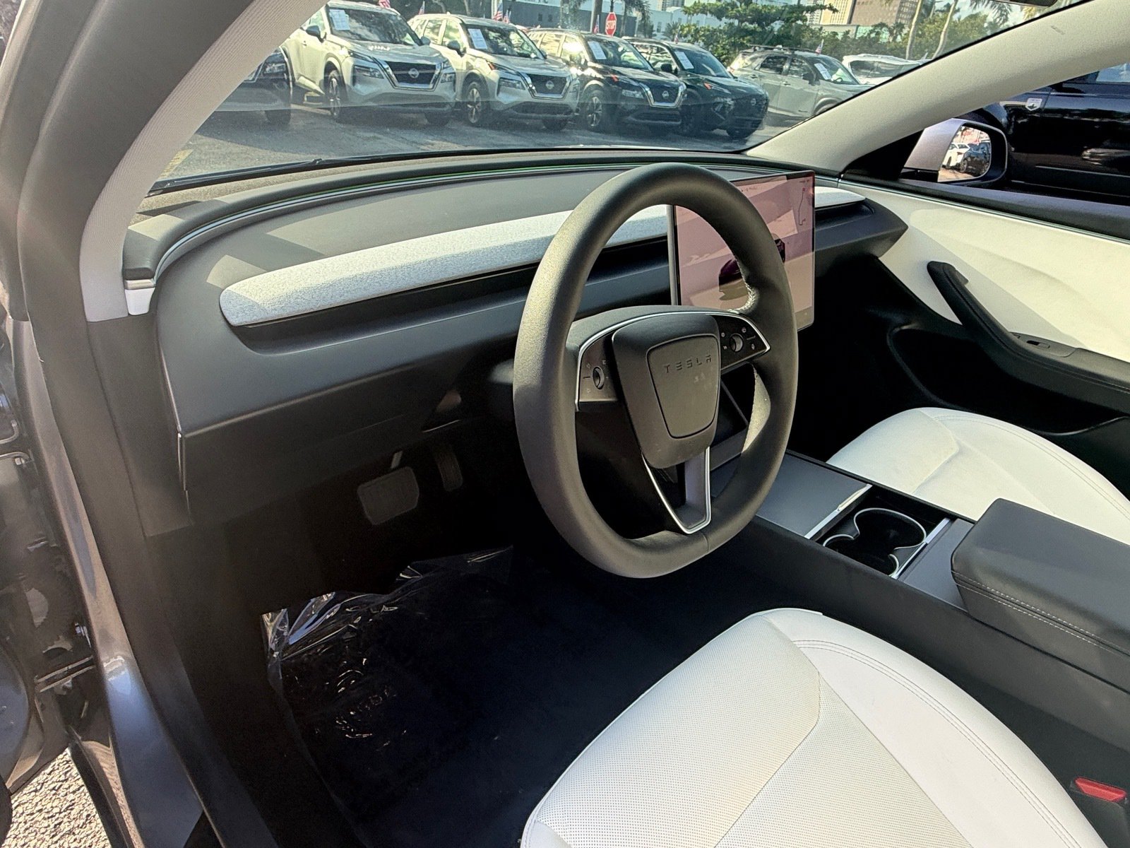 Used 2025 Tesla Model 3 Long Range RWD image 10