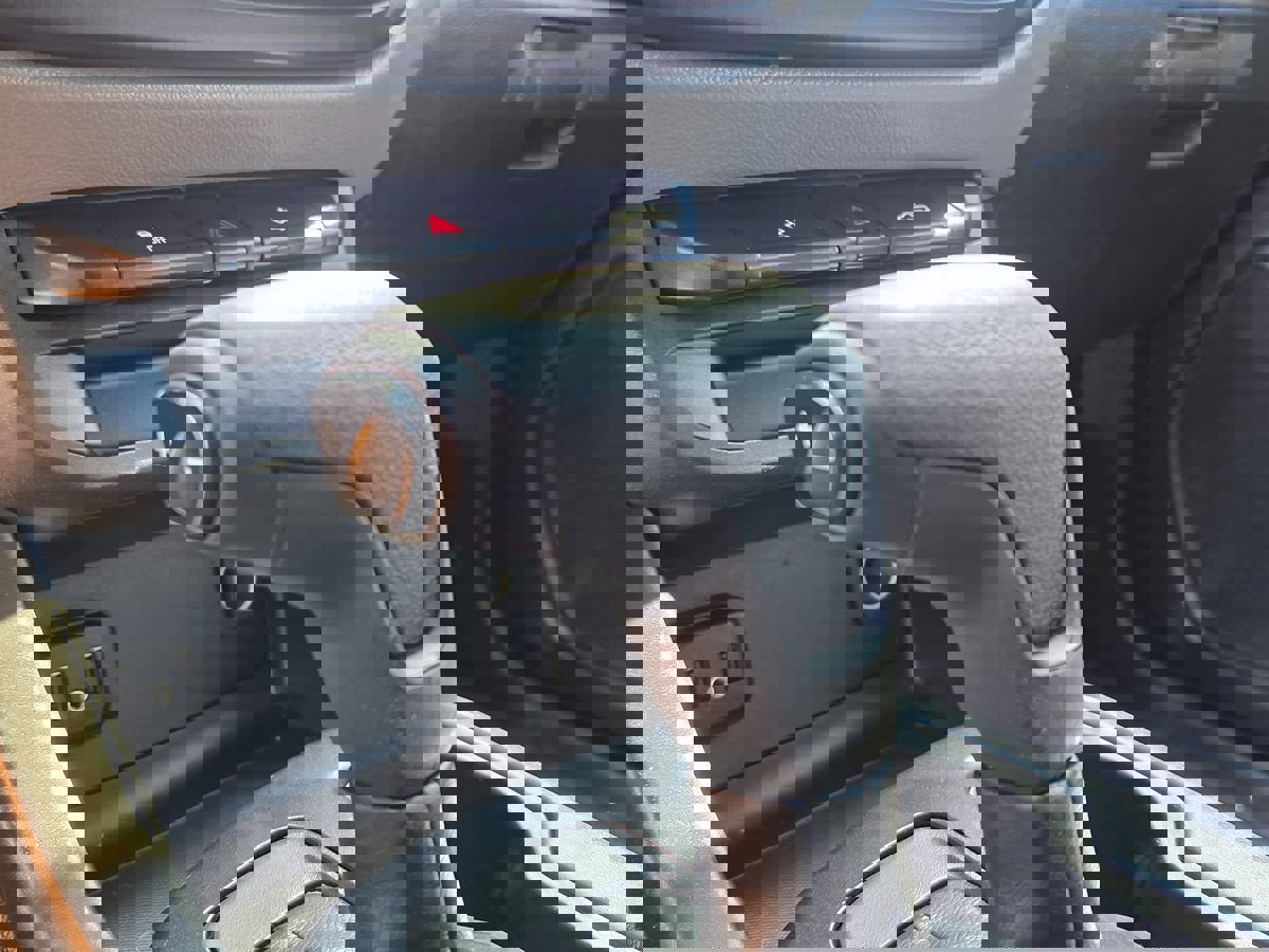 Used 2019 Chevrolet Colorado W/T w/ Custom Special Edition image 38