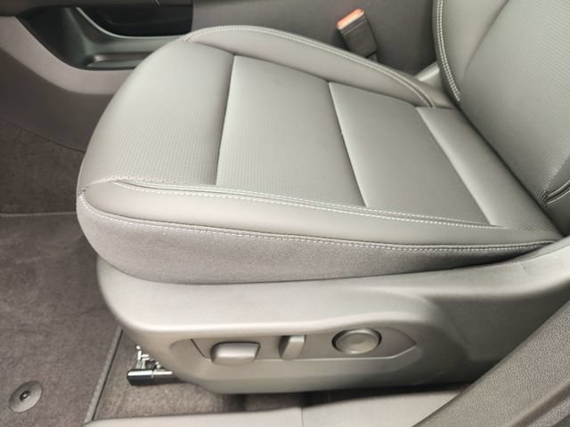 New 2026 Buick Envision Preferred AWD/4WD image 18