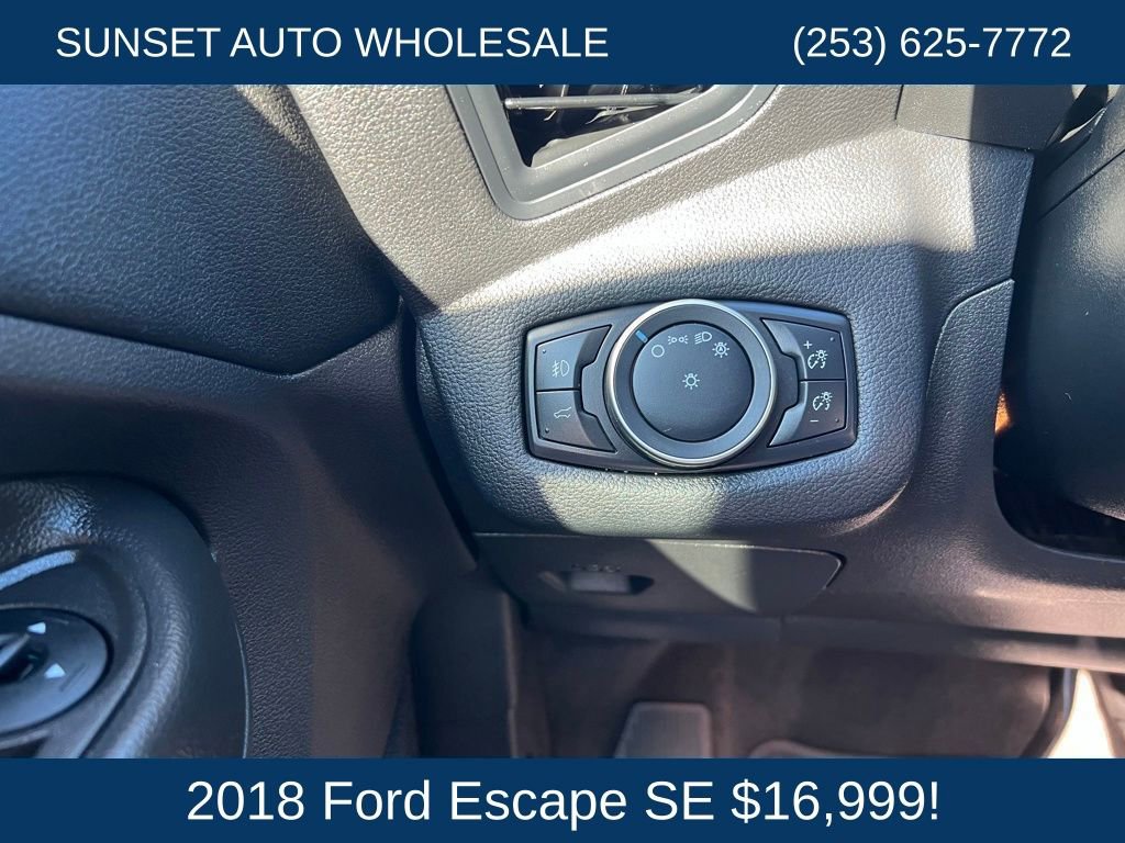 Used 2018 Ford Escape SE w/ SE Sync 3 Package image 26