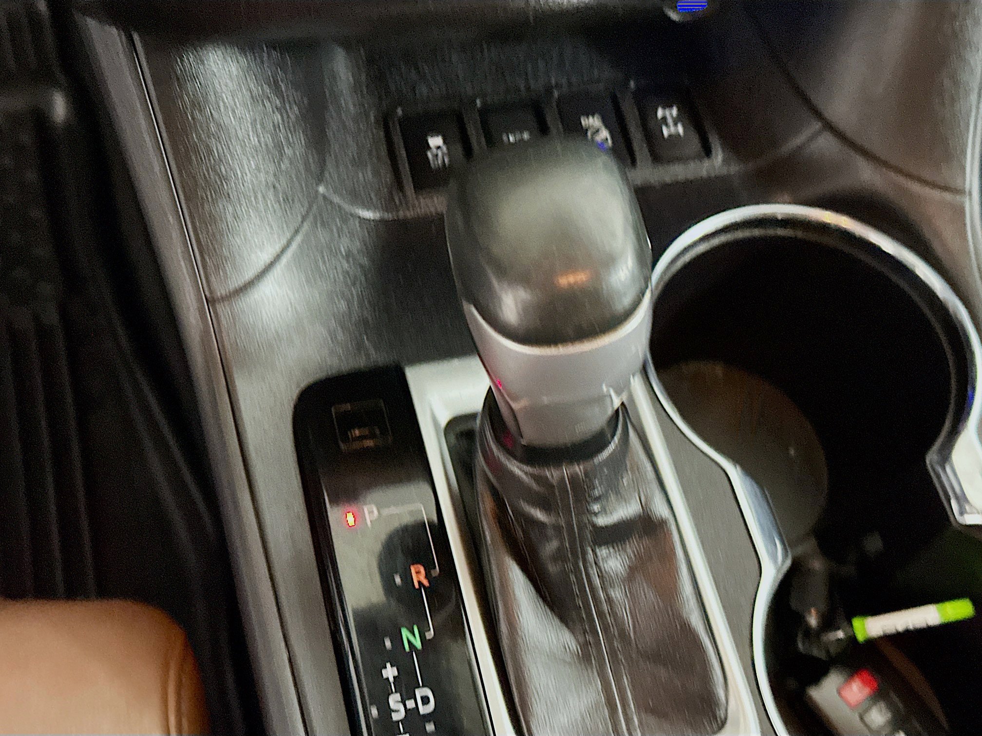 Used 2018 Toyota Highlander Limited Platinum image 25