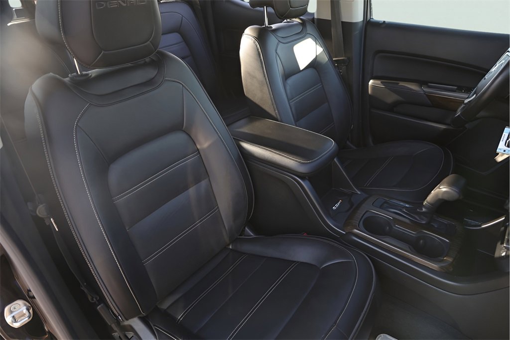 Used 2018 GMC Canyon Denali image 33