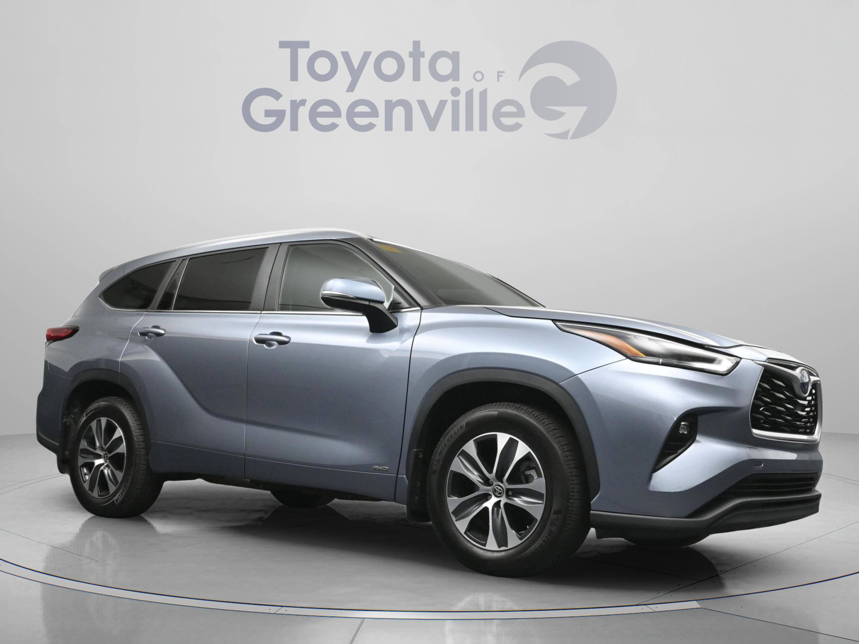 Used 2023 Toyota Highlander XLE image 18