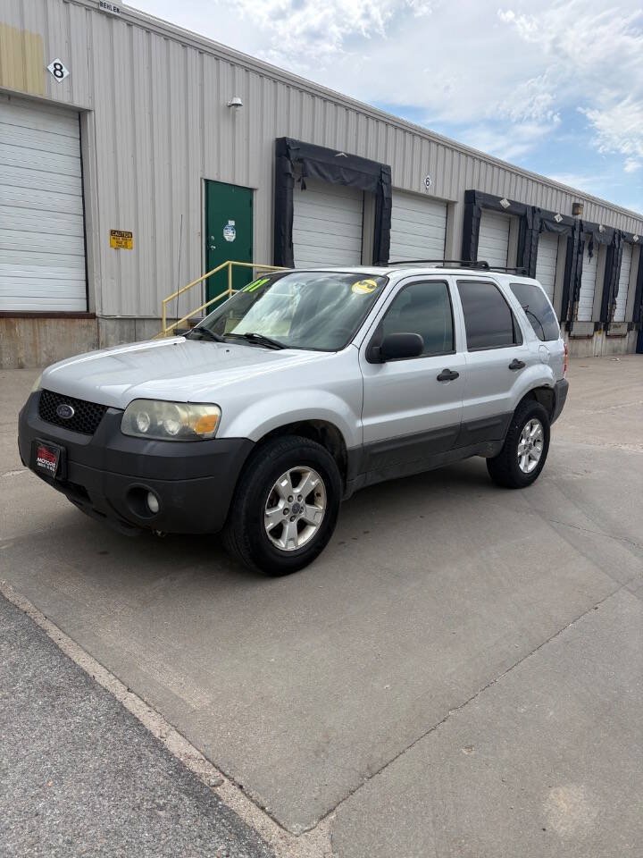 Used 2007 Ford Escape XLT AWD/4WD image 3
