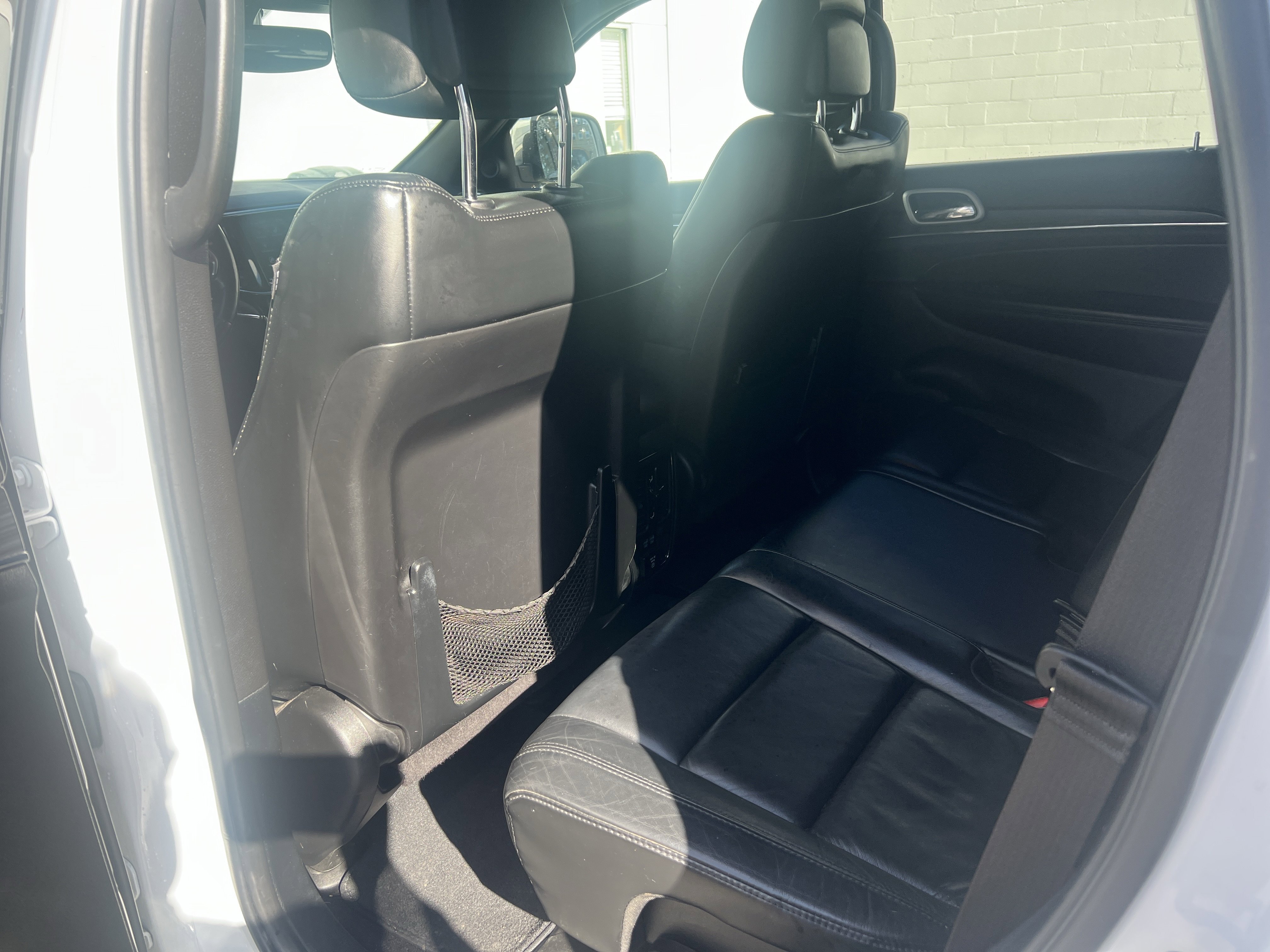 Used 2020 Jeep Grand Cherokee Limited image 34