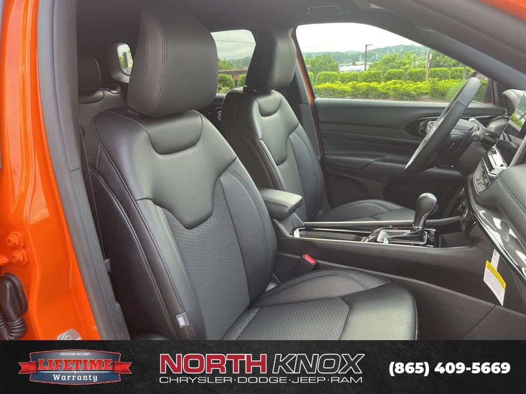 New 2026 Jeep Compass Latitude AWD/4WD image 25