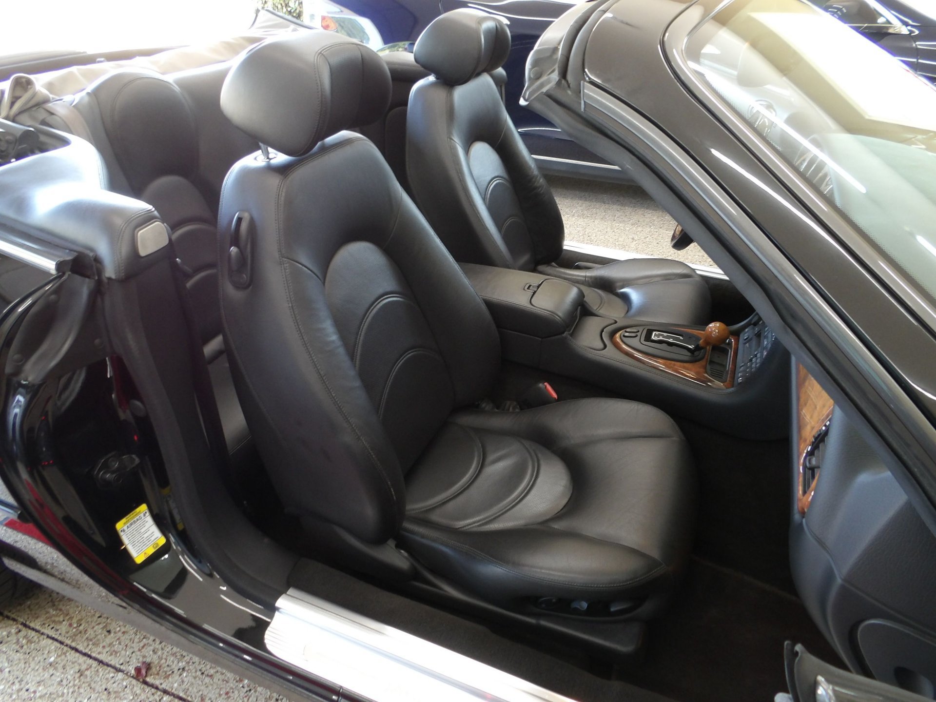 Used 2001 Jaguar XK8 Convertible RWD image 63