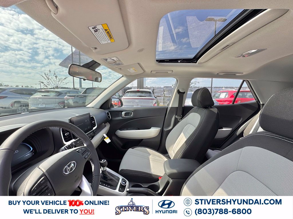 New 2026 Hyundai Venue SEL FWD image 18