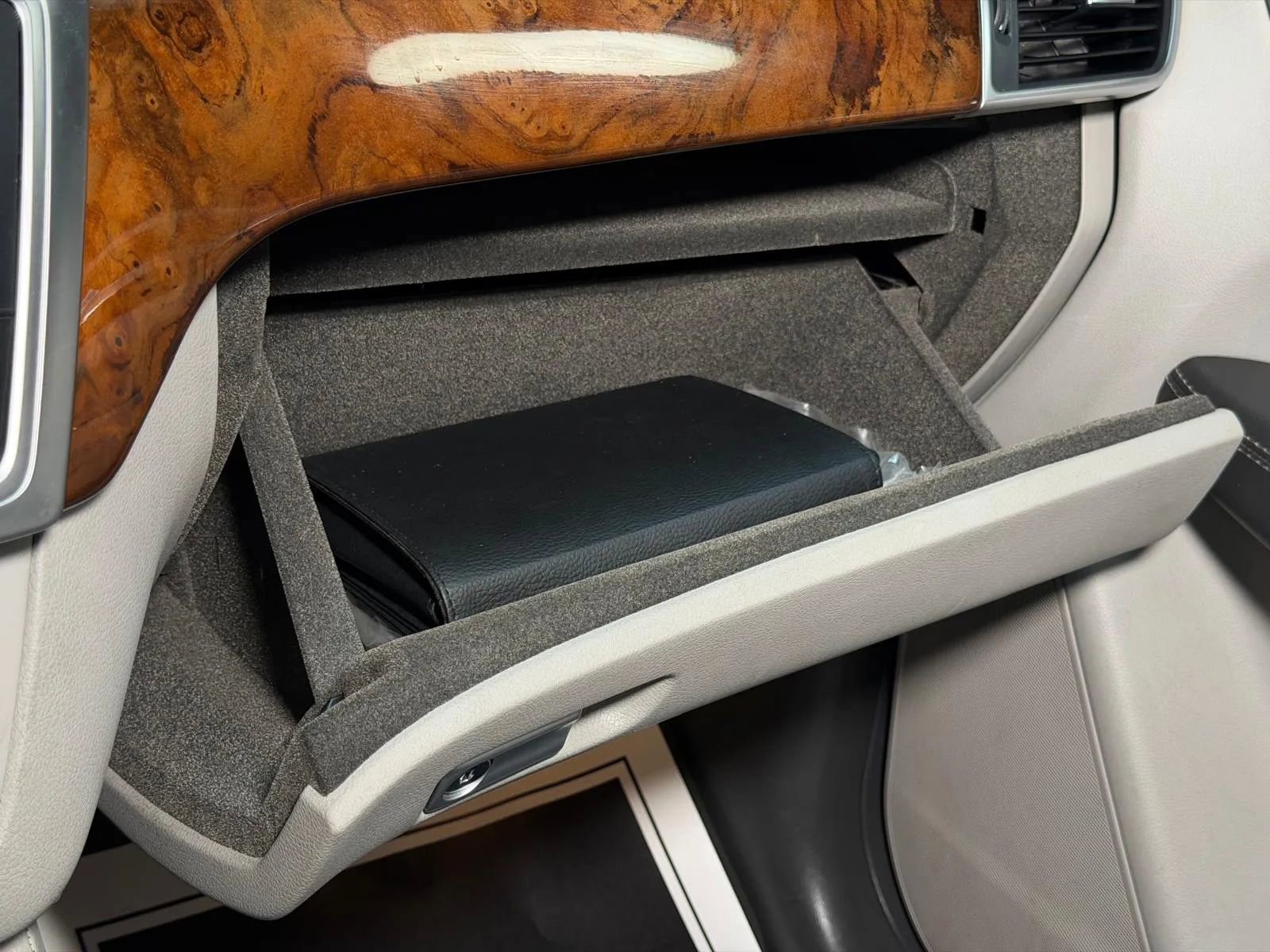 Used 2016 Mercedes-Benz GL 320 BlueTEC 4MATIC image 33