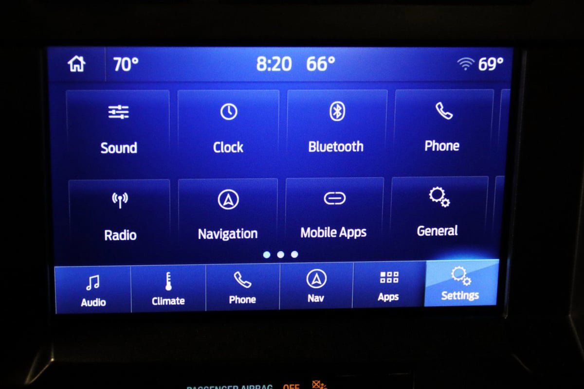 Used 2020 Ford F150 Raptor w/ Equipment Group 802A Luxury image 59