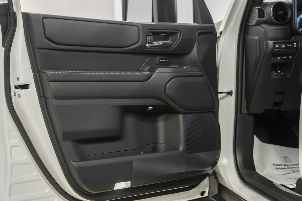 New 2027 Toyota Land Cruiser AWD/4WD image 41