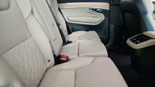 Used 2026 Volvo XC90 B6 Plus w/ Protection Package AWD/4WD image 35
