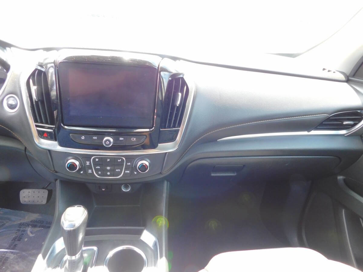 Used 2019 Chevrolet Traverse LT w/ LPO, Floor Liner Package image 10