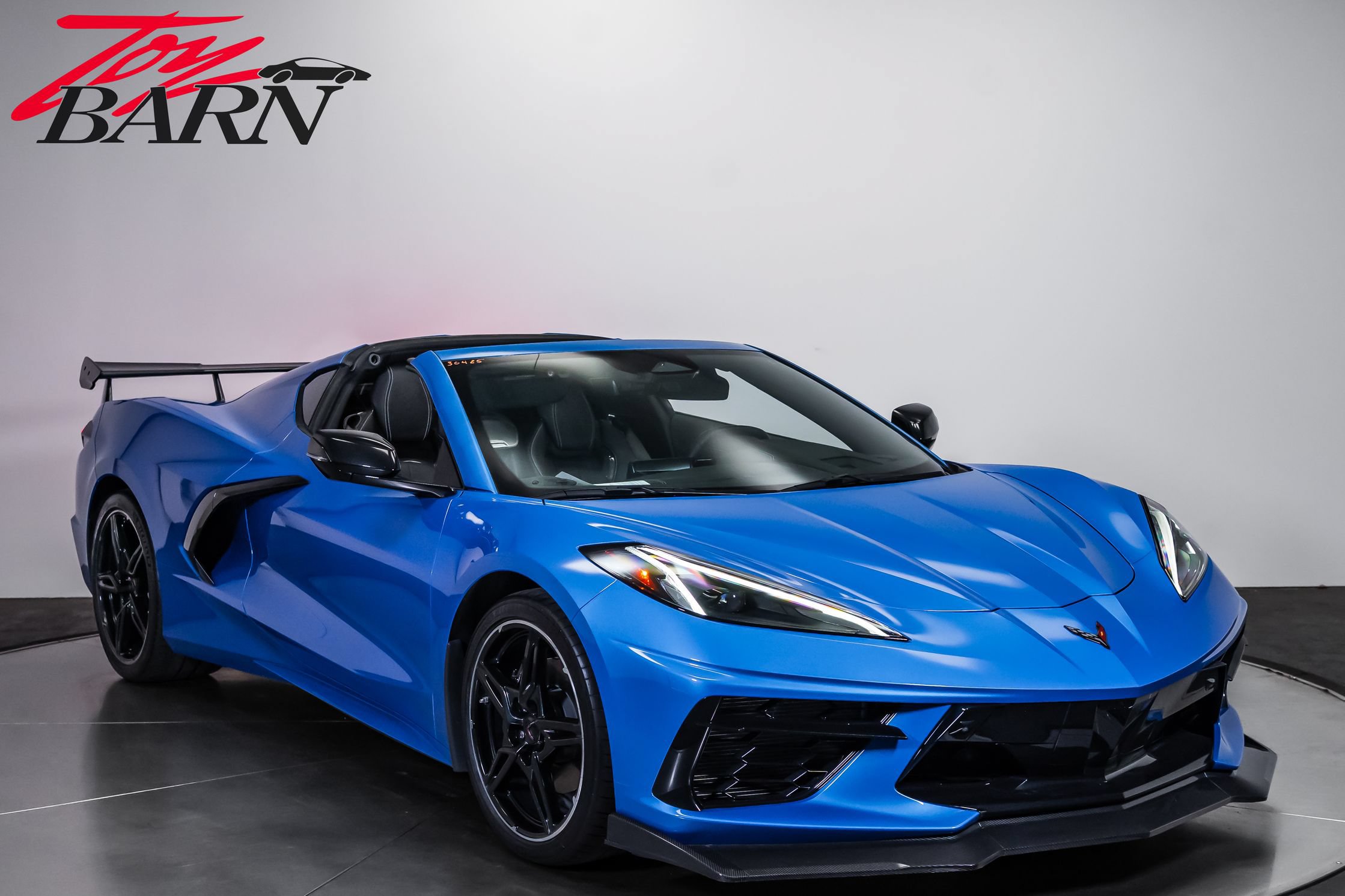 Used 2024 Chevrolet Corvette Stingray Preferred Cpe w/ Battery Protection Package RWD image 7