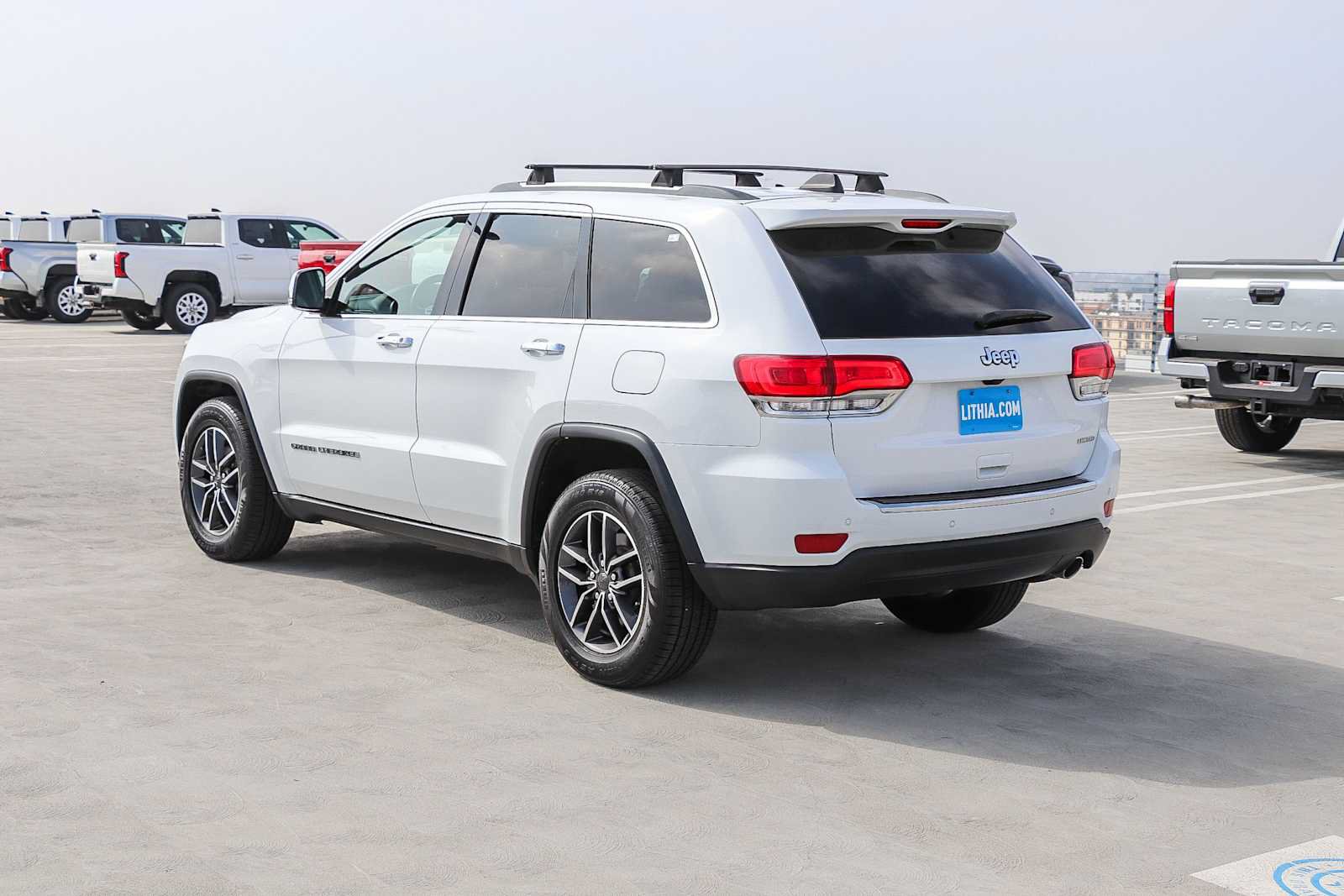 Used 2019 Jeep Grand Cherokee Limited RWD image 8