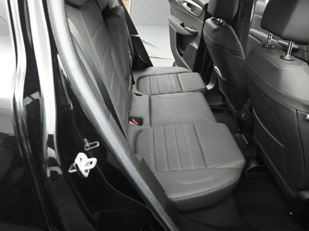 Used 2024 Alfa Romeo Tonale Ti w/ Premium Interior Package image 24