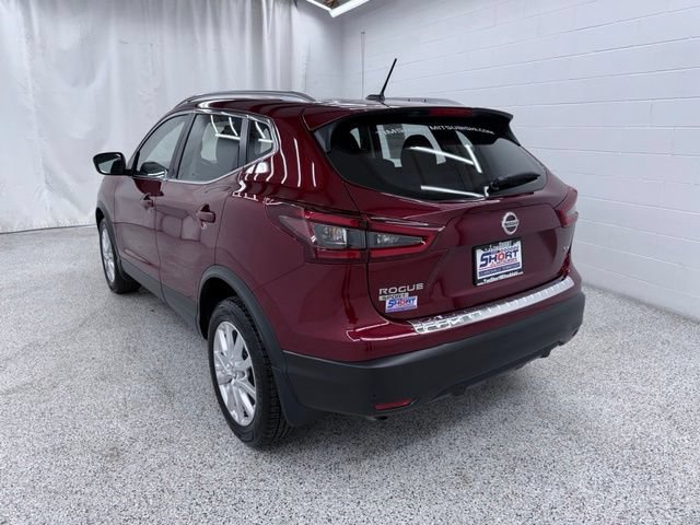 Used 2021 Nissan Rogue Sport SV FWD image 4