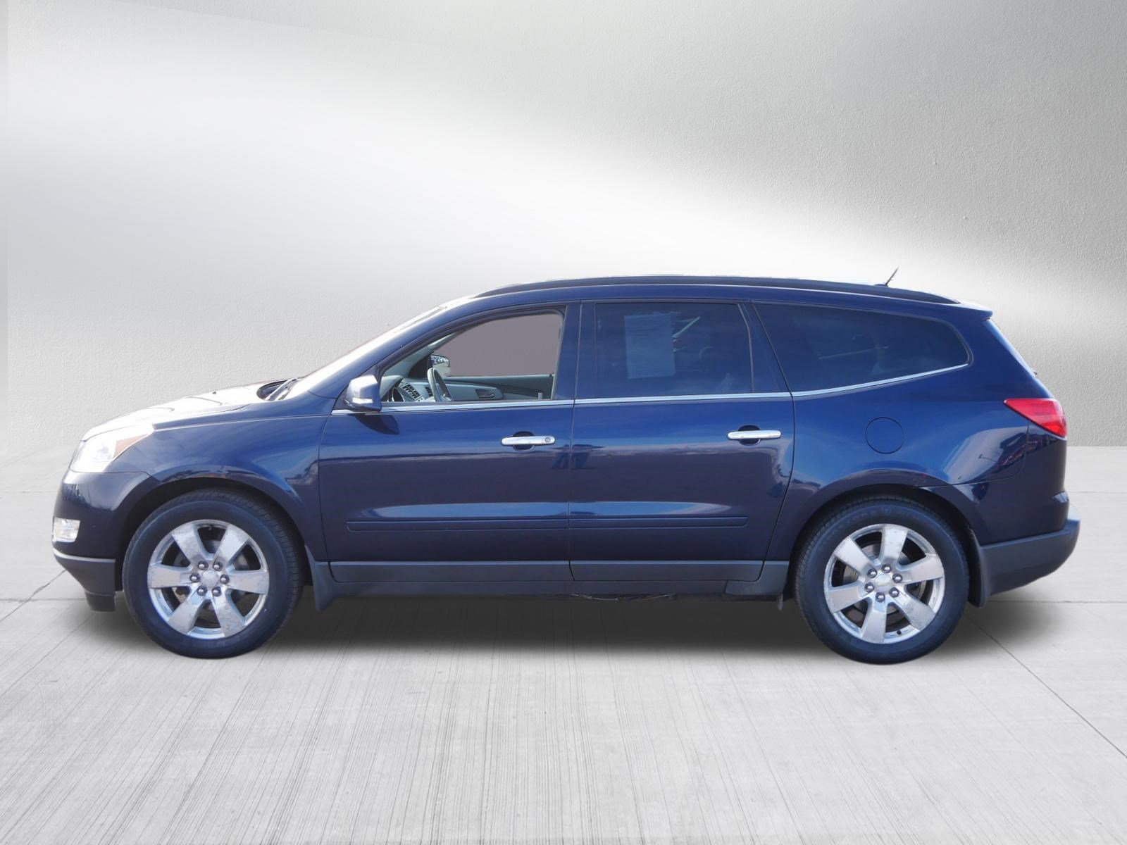 Used 2012 Chevrolet Traverse LT w/ All-Star Edition image 4