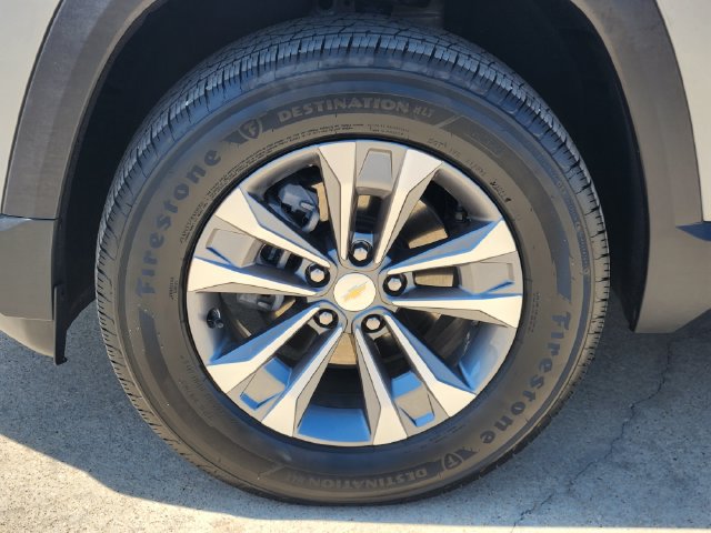 Used 2026 Chevrolet Equinox LT FWD image 17