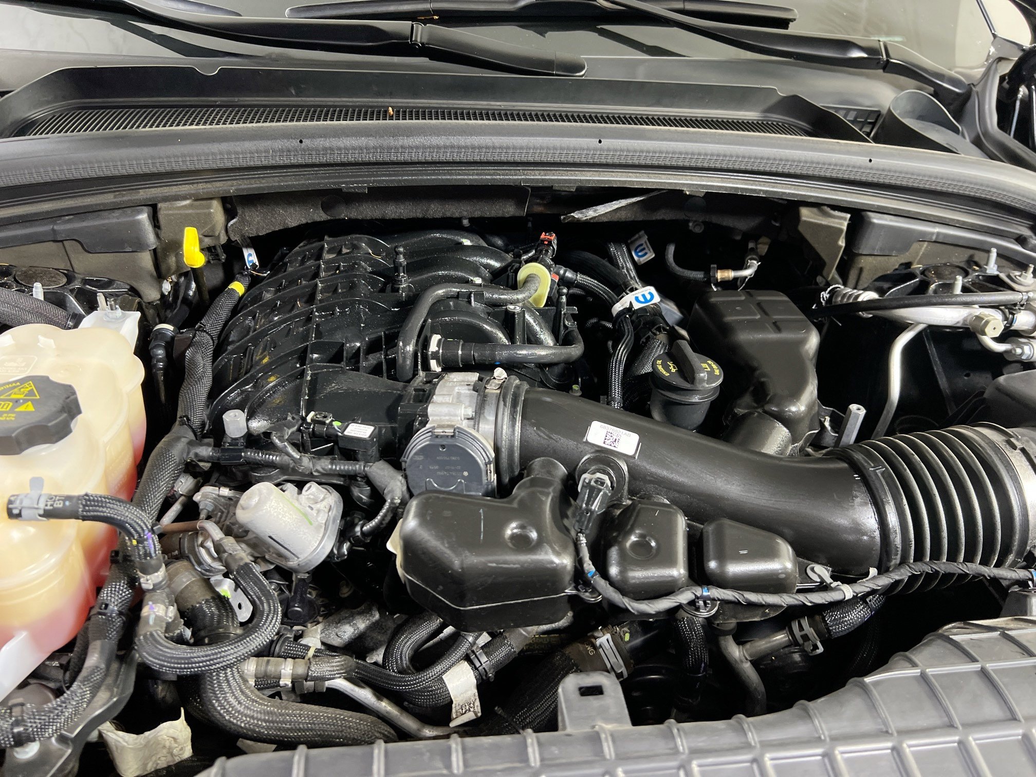 Used 2023 Jeep Grand Cherokee L Laredo w/ Luxury Tech Group I image 31