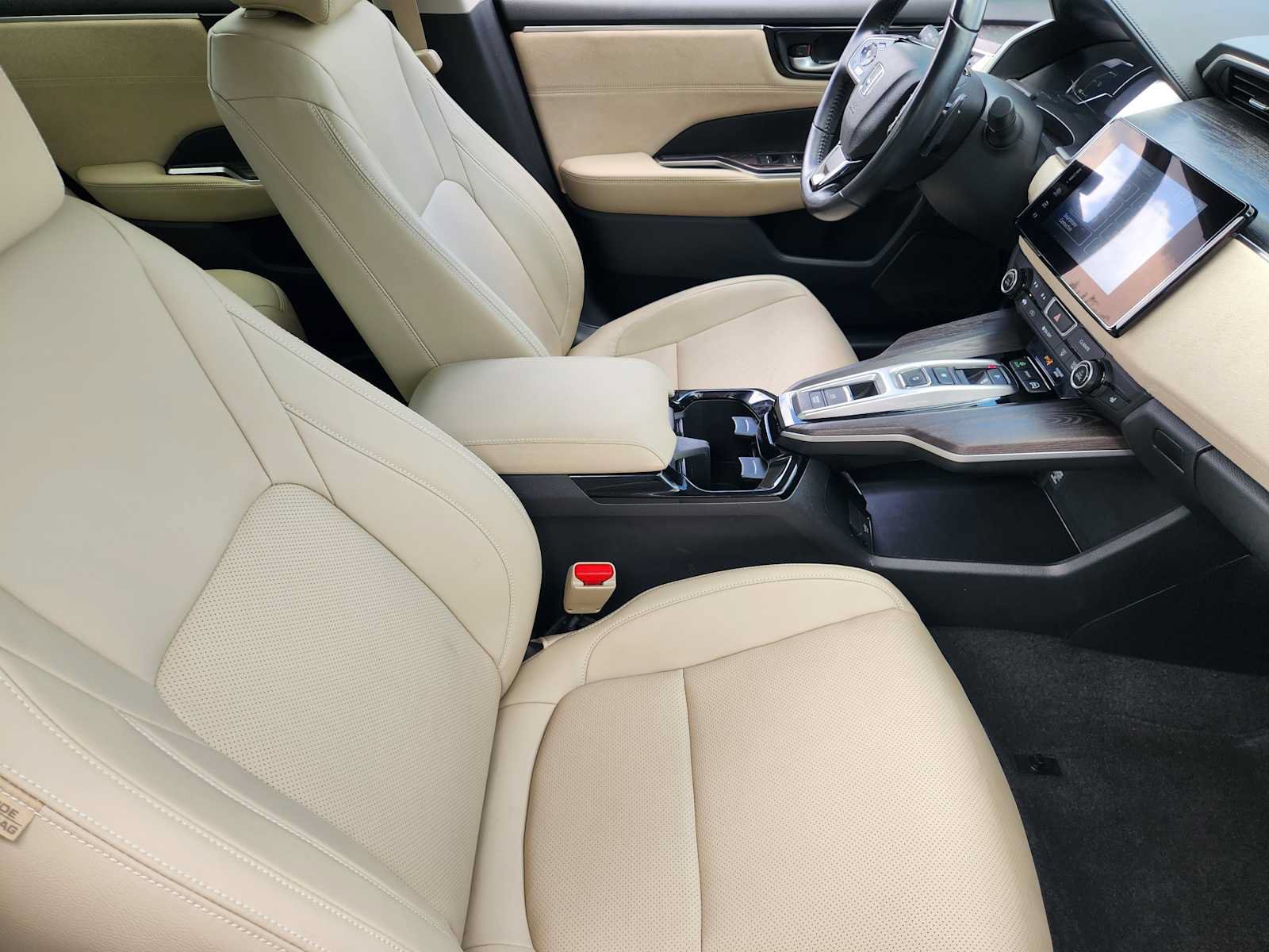 Used 2018 Honda Clarity Touring image 13