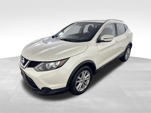 Used 2017 Nissan Rogue Sport SV AWD/4WD image 3