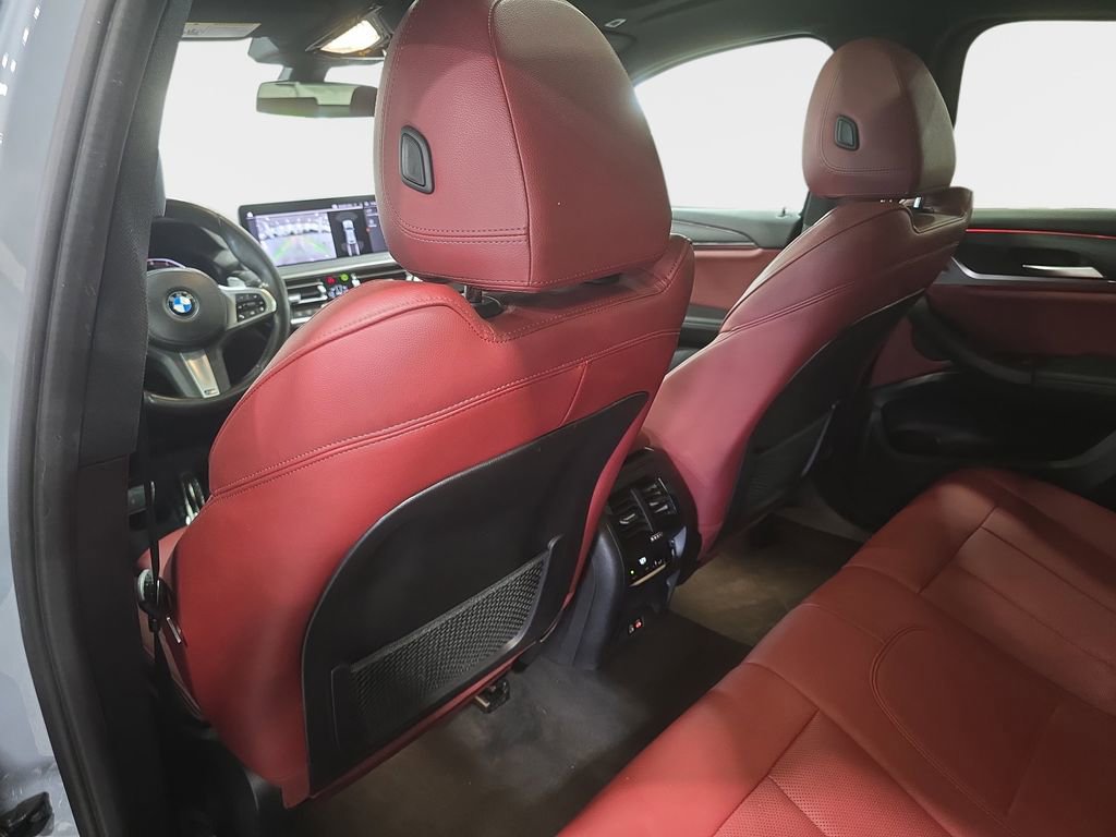 Used 2022 BMW X4 xDrive30i w/ M Sport Package 2 AWD/4WD image 12