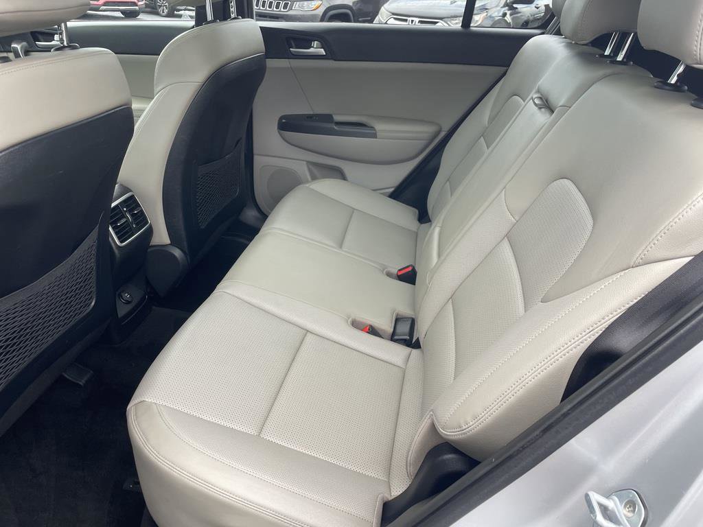 Used 2020 Kia Sportage S w/ S FWD Sunroof Package image 6