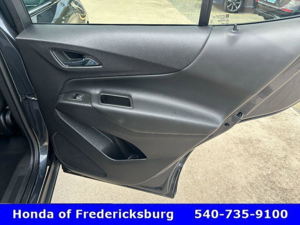 Used 2022 Chevrolet Equinox LT image 18