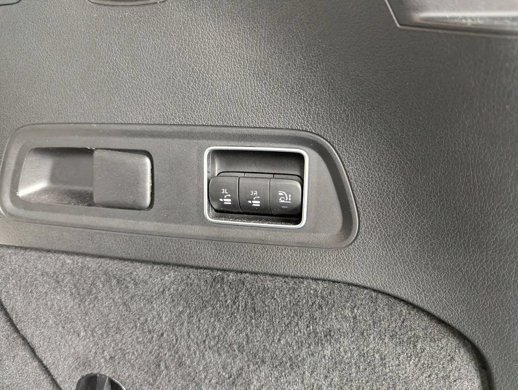 Used 2021 Mercedes-Benz GLS 450 4MATIC image 50