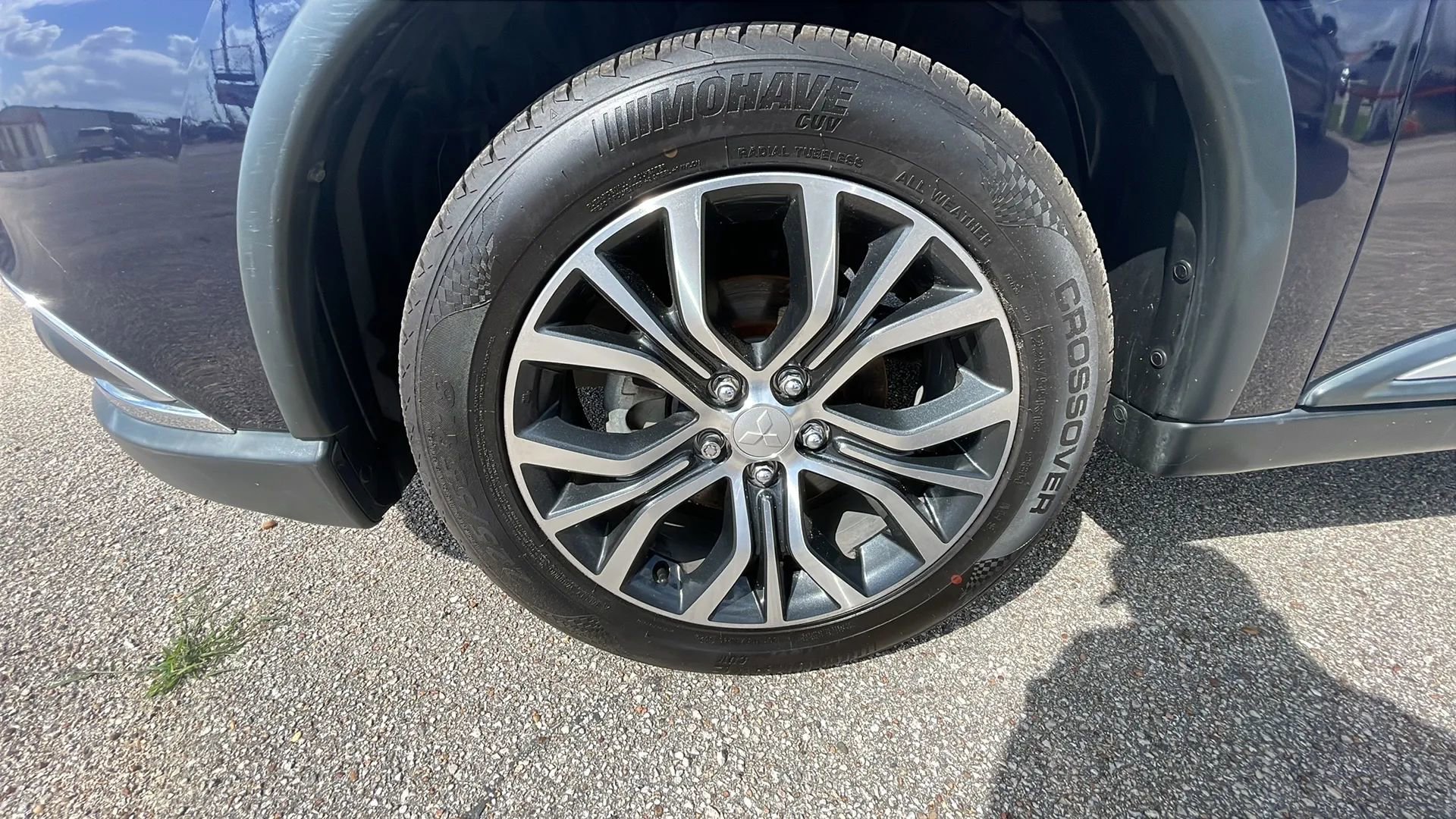Used 2018 Mitsubishi Outlander LE FWD image 18