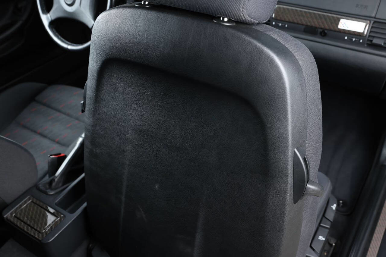 Used 1995 BMW M3 Coupe image 23