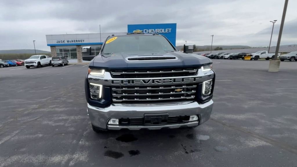 Certified 2021 Chevrolet Silverado 3500 LTZ AWD/4WD image 3