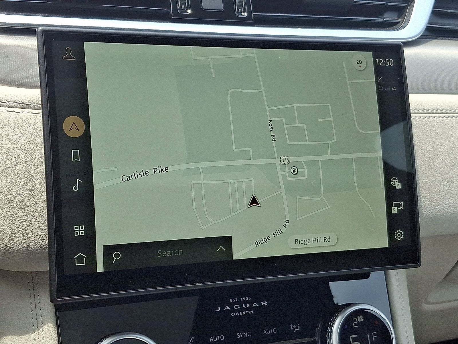 Used 2026 Jaguar F-PACE R-Dynamic S AWD/4WD image 16