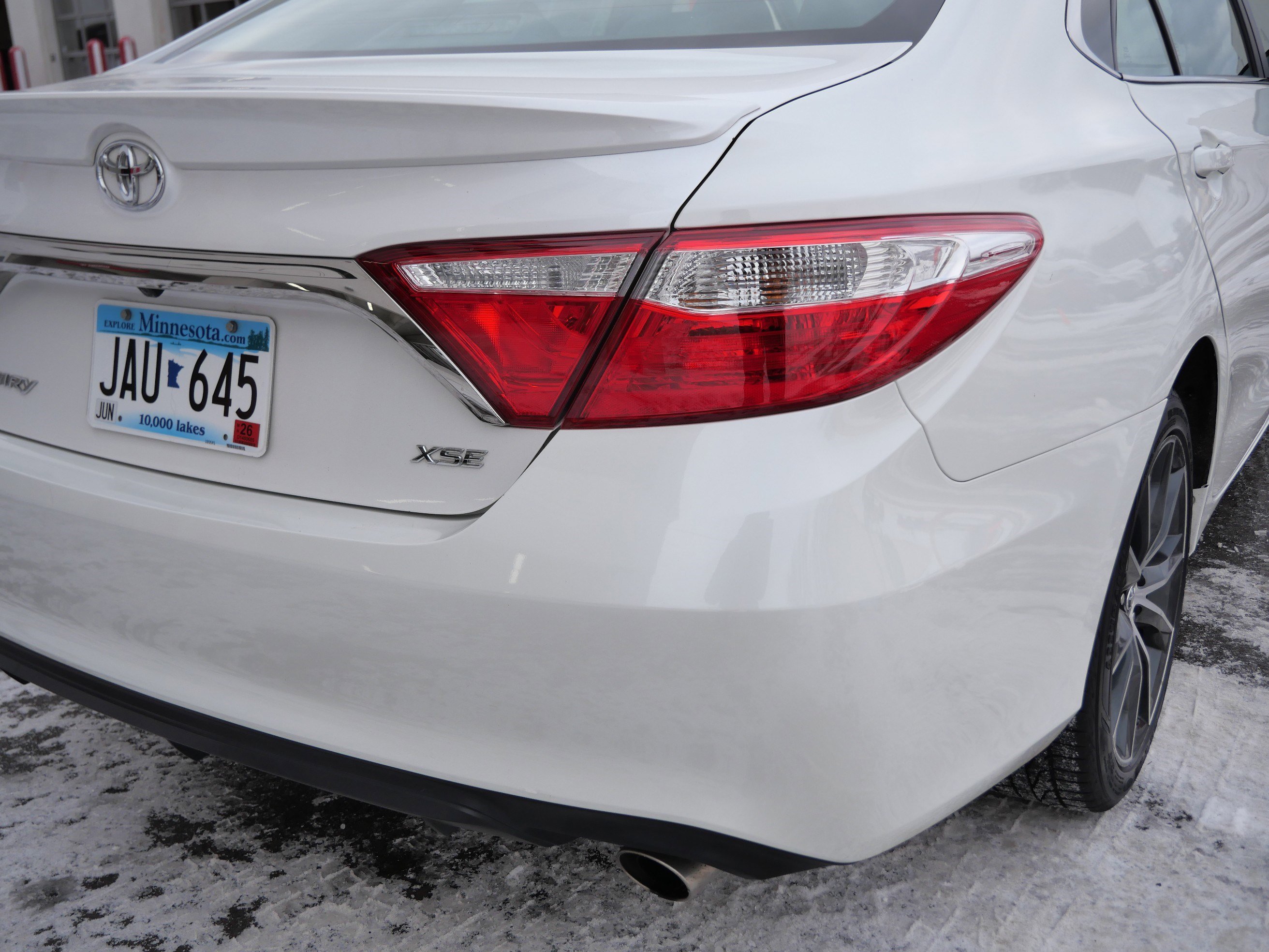 Certified 2017 Toyota Camry XSE image 18