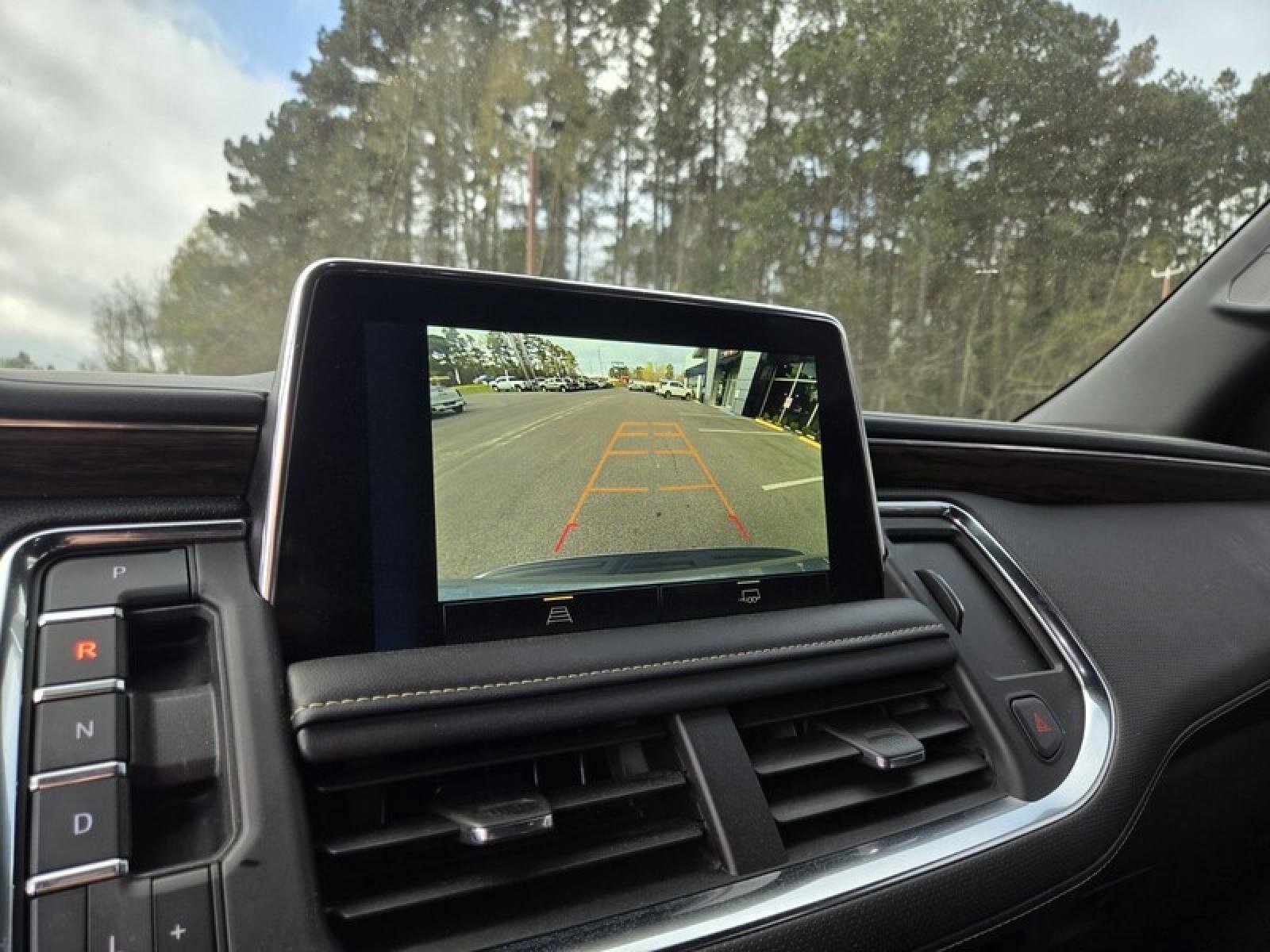 Used 2024 Chevrolet Tahoe Premier image 18