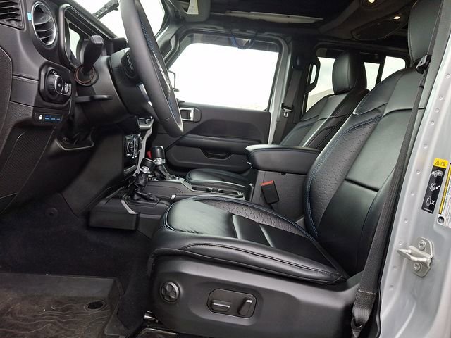 Used 2024 Jeep Wrangler High Altitude AWD/4WD image 13